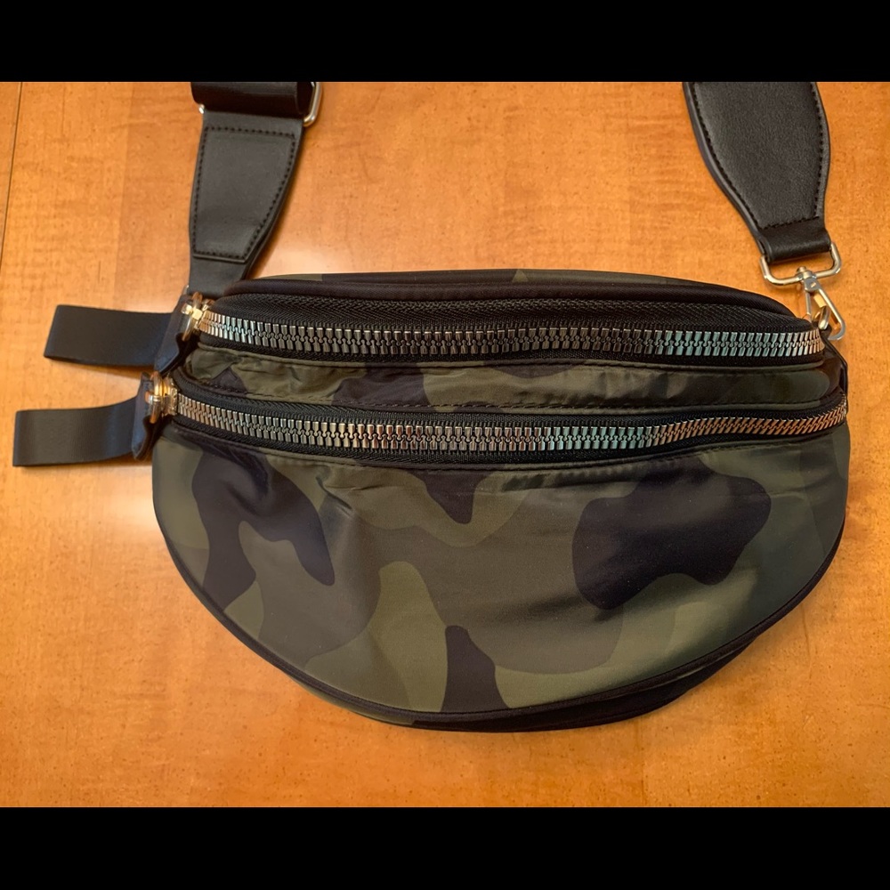 Camo crossbody bag